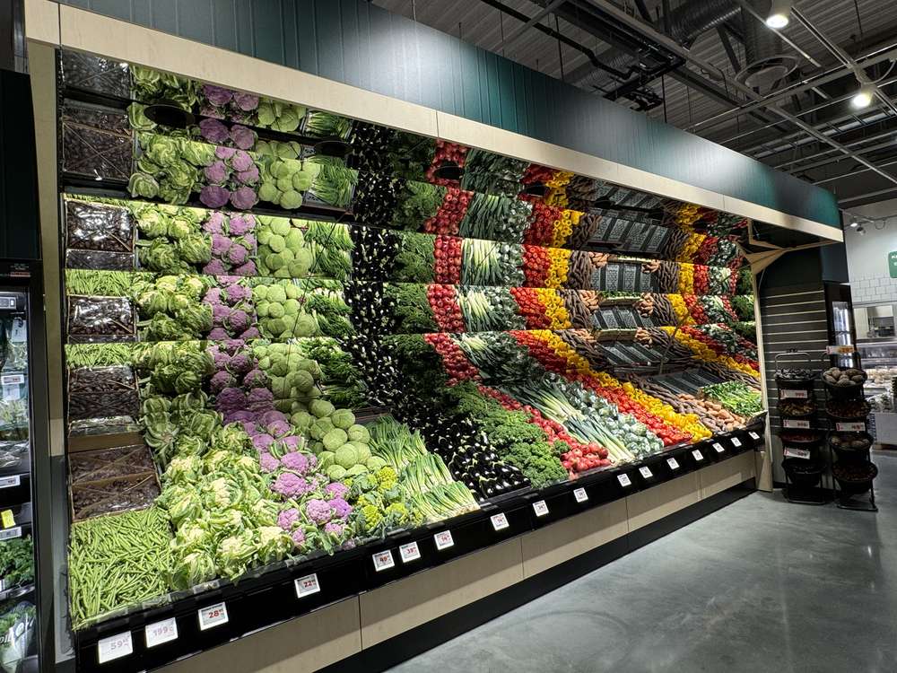 Grönsaksavdelnigen på Stora Coop i Barkarby